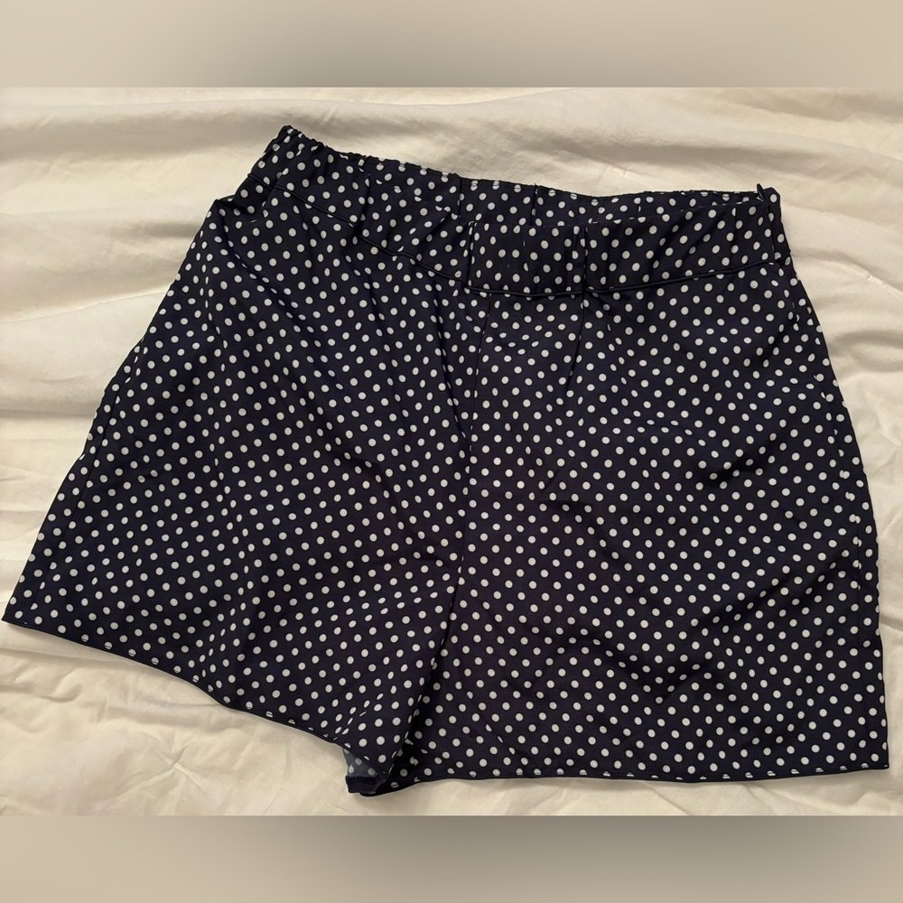 Tuckernuck Polka Dot Shorts.